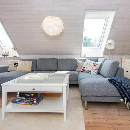 Holiday home 6 Person In Rsted Orsted (Midtjylland)